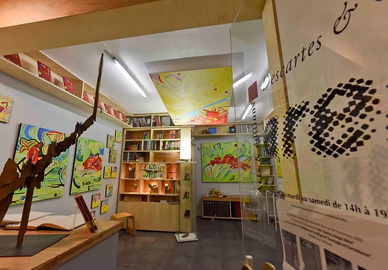 Jaune, rouge, bleu — Galerie Area Paris - 5