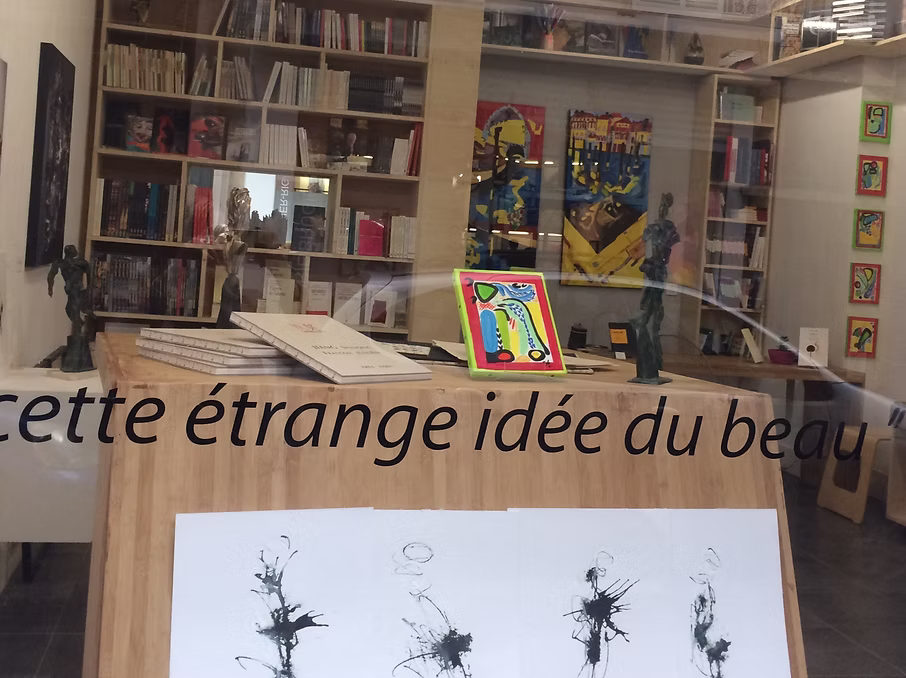 Galerie AREA, exhibition by CYB at Parigi — photo 1